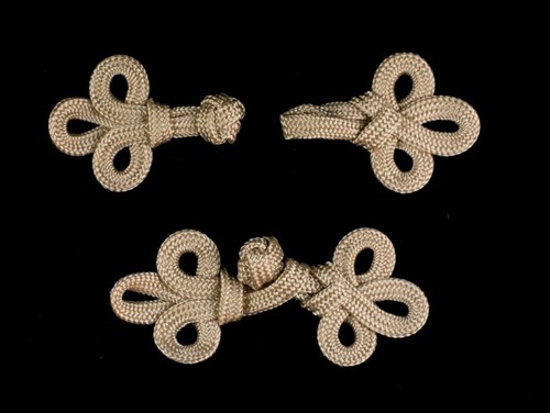 Pairs large beige chinese - 10,